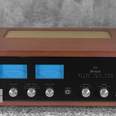 McIntosh MC2505-2 Stereo Power Amplifier In Good condition. image 1