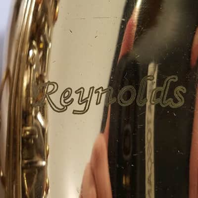 Reynolds Alto Saxophone, USA, Lacquered Brass, very good condition, complete with case/neck/MP. image 2