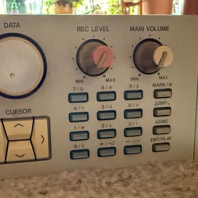 Akai S2800i MIDI Stereo Digital Sampler 1992 - White image 6