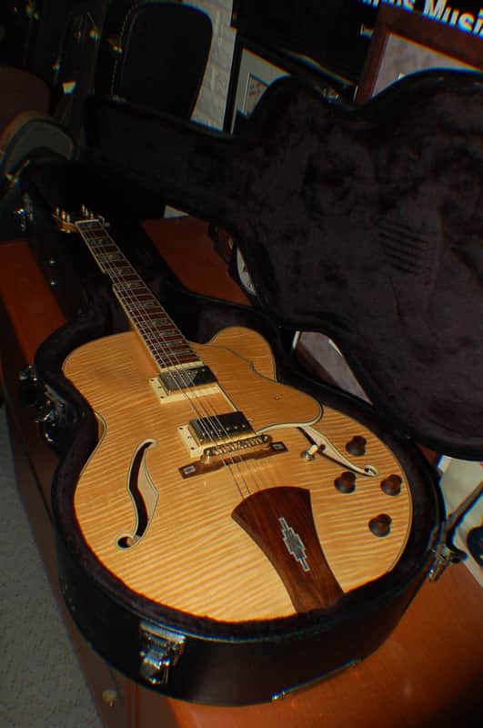 2005 Ibanez Artcore Custom AF-105-NT-12-01 Jazz Archtop Flamey