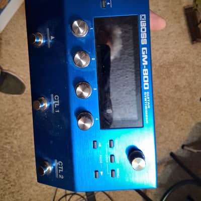 Boss GM-800 Guitar Synthesizer bundle with gk-5 midi pickup and Boss data cable