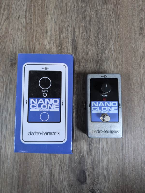 Electro-Harmonix Nano Clone Analog Chorus 2006 - Present - Purple / Black image 1