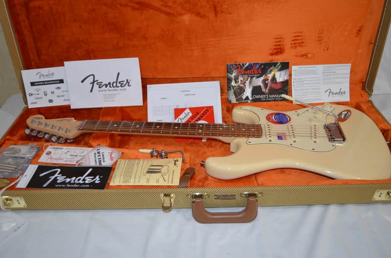 Fender Jeff Beck Artist Series Stratocaster with Hot Noiseless Pickups 2001 - Present - Olympic White image 1