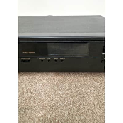Marantz CD-40 - CD Player - Fair image 3