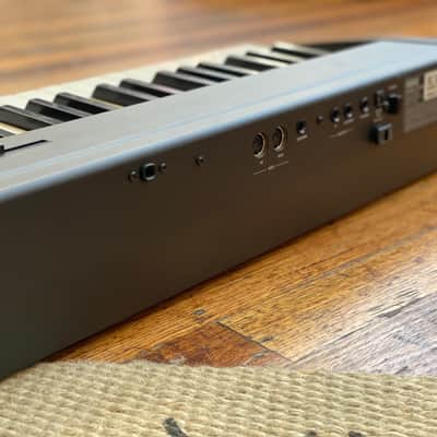電子ピアノ　KORG SP-200 KORG 電子ピアノSP-200