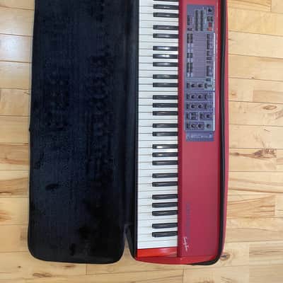 Nord Electro 2 SW73 Semi-Weighted 73-Key Digital Piano 2002 - 2009 - Red image 2