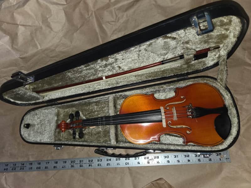 Suzuki No. 220 size 1/8 Violin, Japan 1986, Very Good Cond, with