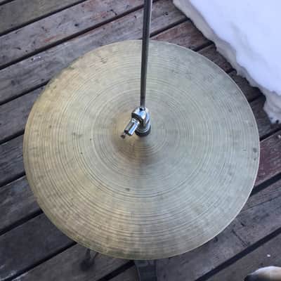 Zildjian Istanbul new stamp 60s 70s - Bronze with Tama stand image 3