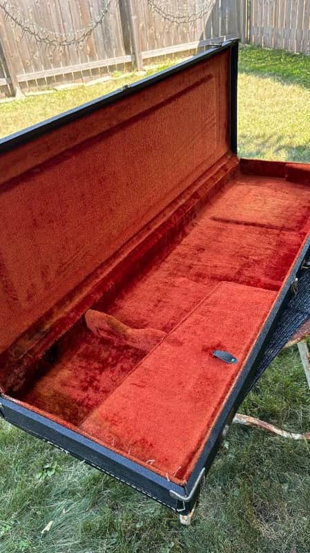 VINTAGE 1966 FENDER PRECISION BASS CASE w/KEYS image 1