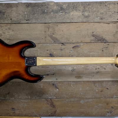 Peavey T40 sunburst image 4