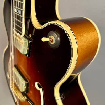 Gibson Super V CES 1980 - Sunburst image 10