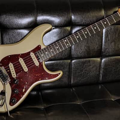 Fender Elite Stratocaster with Seymour Duncan "Bonnie" Pickups image 2