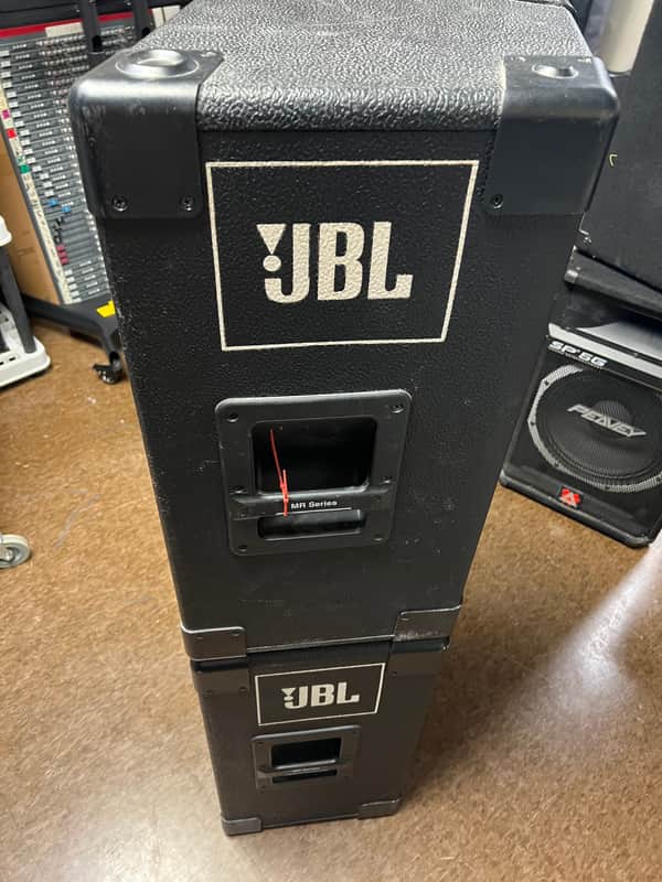 Pair of JBL MR825 2WAY 8 ohm stage speaker image 1