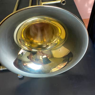 Holton TR602 Trombone image 7