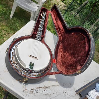 Vega Pro II 5 string banjo 1968 - Maple back image 4