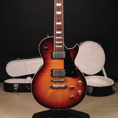 Gibson 2012 Custom Shop Joe Bonamassa Signature Les Paul VOS in Bonamassa Burst (BonaBurst) with ABR-1 Tune-o-matic Bridge (3x Steel and 3x Nylon Saddles), Burstbucker 2 & 3 Pickups, Lower Placed Gibson Headstock Logo & Chunky '50s Style Neck Profile image 2