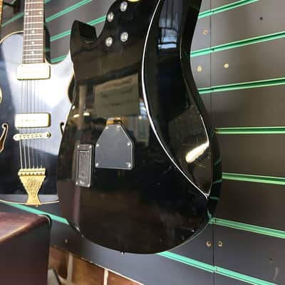 Fret King Super-Matic Gloss Black Electric Guitar image 13