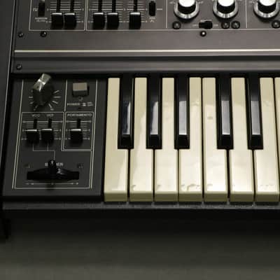 Roland Sh 2 [106845] (07/09) image 5