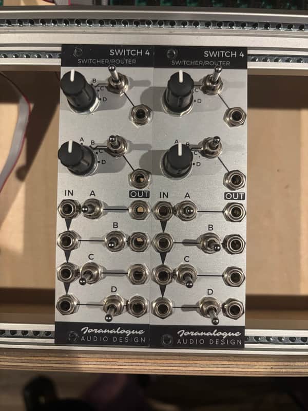 Joranalogue Audio Design Switch 4 2017 - Present - Silver image 1