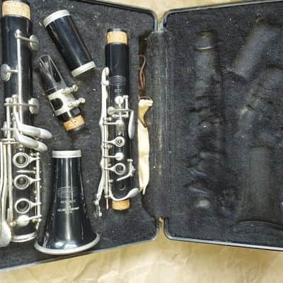 Selmer Bundy 577 Resonite Clarinet, USA, with Case, Very Good Condition image 1