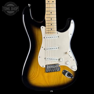 Used 2005 Fender 50th Anniversary Stratocaster 2-Tone Sunburst w/case TSU25274 image 4