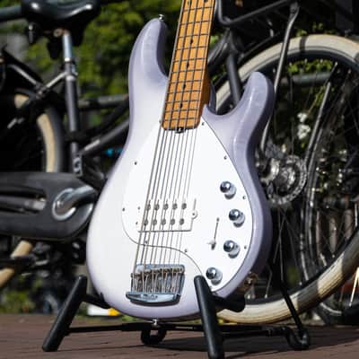 Ernie Ball Music Man Stingray Special 5-String Snowy Night image 1