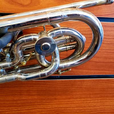 Emo Champion Bass Trumpet Silver image 7