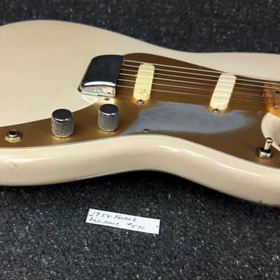 1958 Fender Duo-Sonic Desert Sand Original Vintage Finish Pickups+Pots with Case image 5
