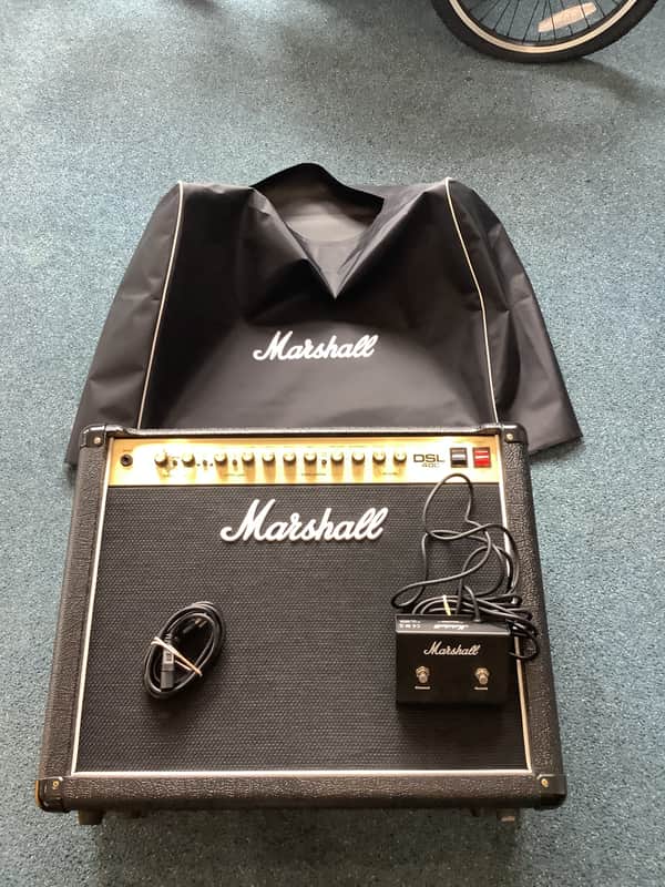 Marshall DSL 40C LATE 2000’s - BLACK image 1