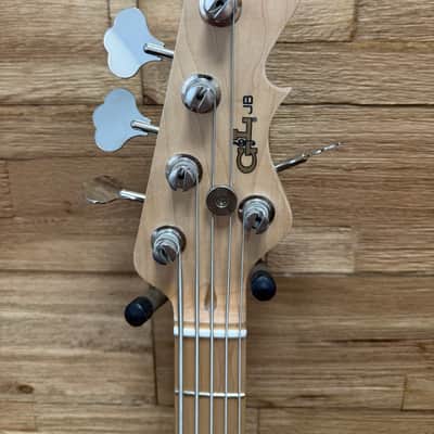 G&L JB-5 USA 5- string Jazz Bass -2022 - Honey Amber- Pine body -w/Sadowsky Preamp + OHSC image 8