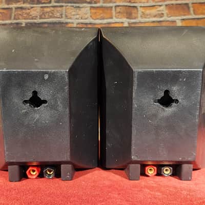 DiVinci Innovative Sound & Bass 4-Piece Sound System image 12