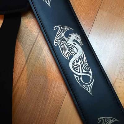 NAGEL Guitars E-Bass Classic Dragonhead image 11