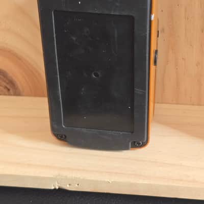 Behringer UT100 Ultra Tremolo 2000s - Brown image 6