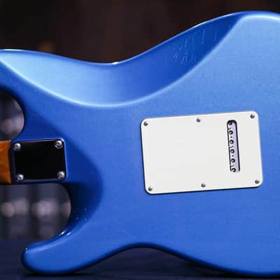 SUHR CLASSIC S VINTAGE LIMITED EDITION LAKE PLACID BLUE image 7