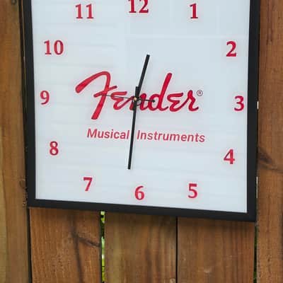 Fender Musical Instruments Spaghetti Logo Dealer Style Wall Clock Killer Cool Man Cave/Garage Item image 2