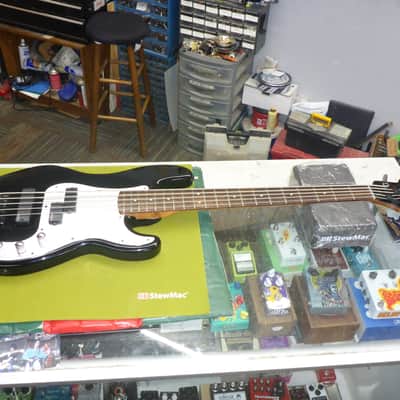 Squier by Fender : Contemporary 5 String Bass w/ SQR Pickups & Leveled Crowned & Dressed Frets 2023 - Black