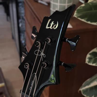 ESP TOM ARAYA TA-600 LTD Slayer Signature Bass 4-String B-STOCK 2015 New Old Stock NOS Pentegram Inlays 35" Scale Neck-Thru Pro Artist Forest FRX Body 24 Fret image 14
