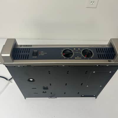 Yamaha P2500S Power Amp 2010s - Blue / Silver image 2
