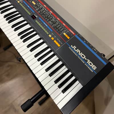 Roland Juno-106 Fully Serviced w/ 6x AR80017A Voice Chips + Calibration image 2