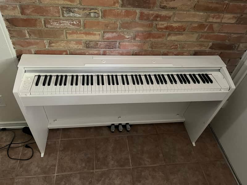 Casio PX-870 Privia 88-Key Digital Console Piano 2010s - White image 1