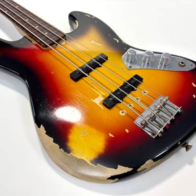 Fender Jazz Bass Jaco Pastorius Tribute Relic 2013 Custom Shop Sunburst Fretless image 6