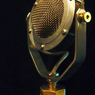 Ear Trumpet Labs Edwina Microphone image 3