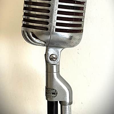 Vintage 1940s Shure Bros 55C Dynamic Microphone, works great, incl stand & cable image 8