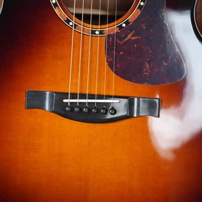 Eastman AC122-2CE-DLX-SB Cedar/Sapele Sunburst Cutaway Grand Auditorium Guitar w/Fishman Pickup #3693 image 3
