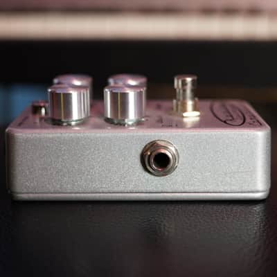 Keeley C4 4-Knob Compressor image 7