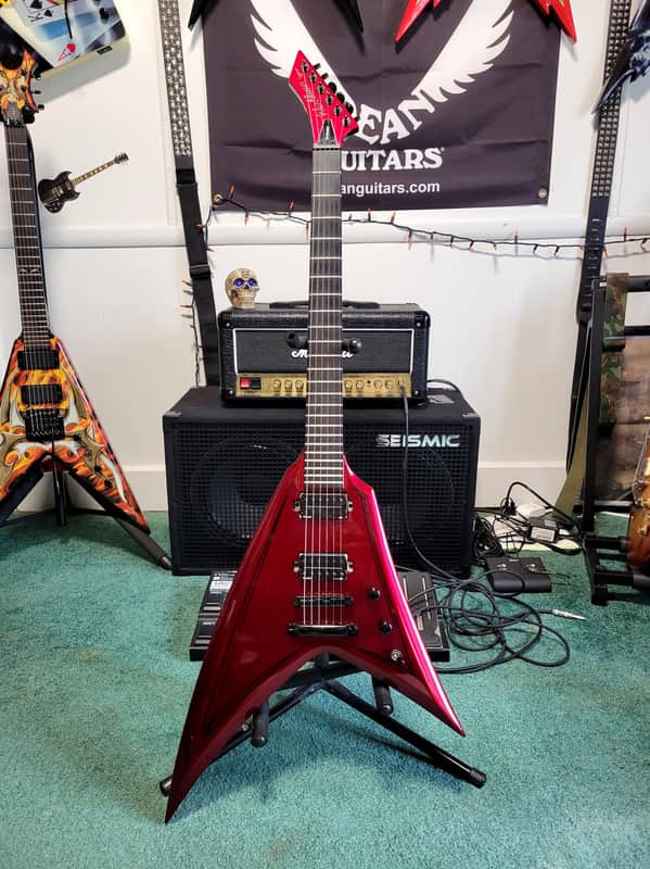 Washburn Vindicator WV40MR Flying V guitar | Reverb