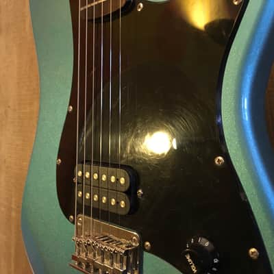 Squier Bullet Stratocaster Single Humbucker Electric Guitar Ice Blue Metallic image 8