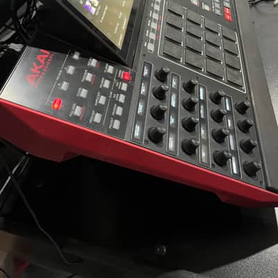 Akai MPC X Standalone Sampler / Sequencer 2017 - Present - Black image 3