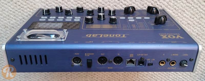 VOX ToneLab Effects Processor ロシア製真空管内蔵 特選中古品！真空管を搭載した「VOX ToneLab」の初代モデルが中古で
