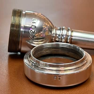 VINTAGE Vincent Bach Corp. 22D 19 Screw Rim Trombone Mouthpiece image 14